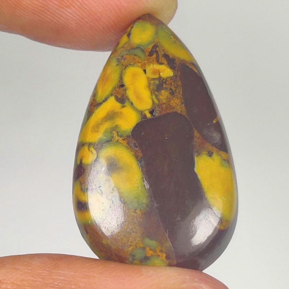 20.45 Ct Natural Jasper Quartz Pear Cab: Weight - 20.45 Ct / Size - 29.00 x 16.90 x 5.10 mm / Shape - Pear Cab / Clarity - Opaque / Origin - Brazil / Treatment - None