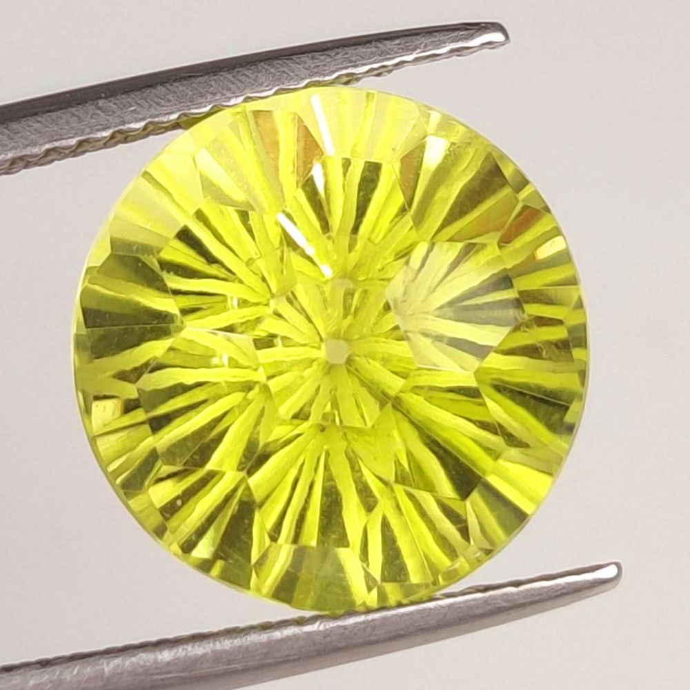 8.73 Ct Natural Lemon Quartz Rare Round Football Cut: Weight - 8.73 Ct / Size - 13.30 x13.30 x 10.40 mm / Top Quality Luster / Excellent Round Football Cut / Origin - Brazil / Treatment - None