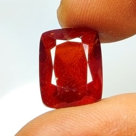 No Buyer's Premium. Item Location : THAILAND. Shipping charge is $10 + $3 for each additional item for combined shipping. All 400 Lots are no reserve. Very good quality of Natural Loose Gemstones mined from earth. All stones are 100% natural. Definitely you will find a better quality of gemstones variety for your exclusive high end jewelry setting and also will be a valuable asset for your dreaming collections. we honestly inform you that definitely real shipping charge is not much like we charged. But all my lots are 100% natural and more valuable. we are selling valuable lots at least price in no reserve auction and also we didn't charge any buyer's premium. So we are just manage our little profit by your shipping charge. Still your won lots are more valuable inclusive of this shipping charge. This is just for your kind information. Surely you will be more happy and satisfied after getting your winning lots. Bid and Buy the stones with confidence.