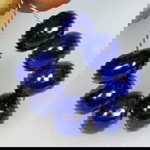 13.65 Ct Natural Blue Sapphire Round Beads: Weight - 13.65 Ct / Dimensions- 5.50 - 6.10 mm / 7 Pc's / Shape - Round Beads / Clarity - VVS / Origin - Sri Lanka / Treatment - Standard Heated