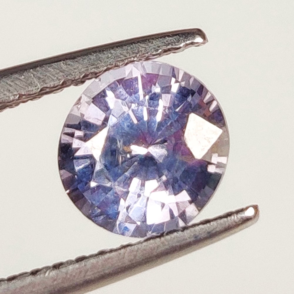 1.31 Ct Natural Spinel Round Cut (1 of 2)