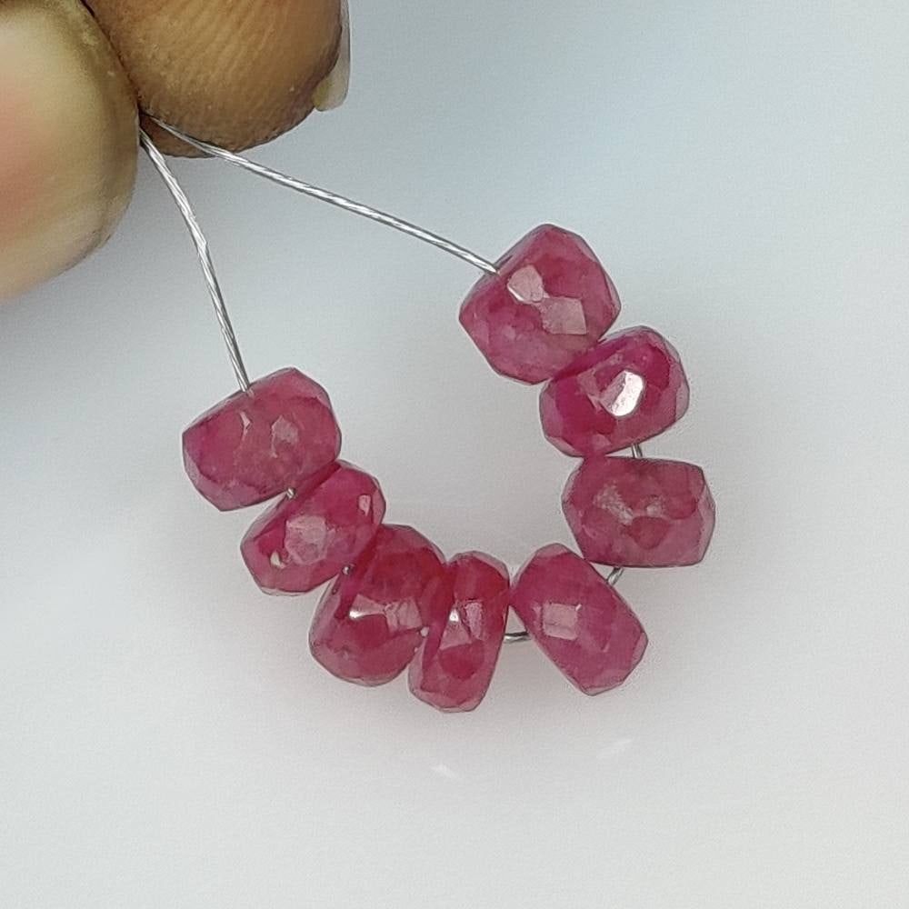7.58 Ct Natural Red Ruby Round Cut Beads (1 of 2)