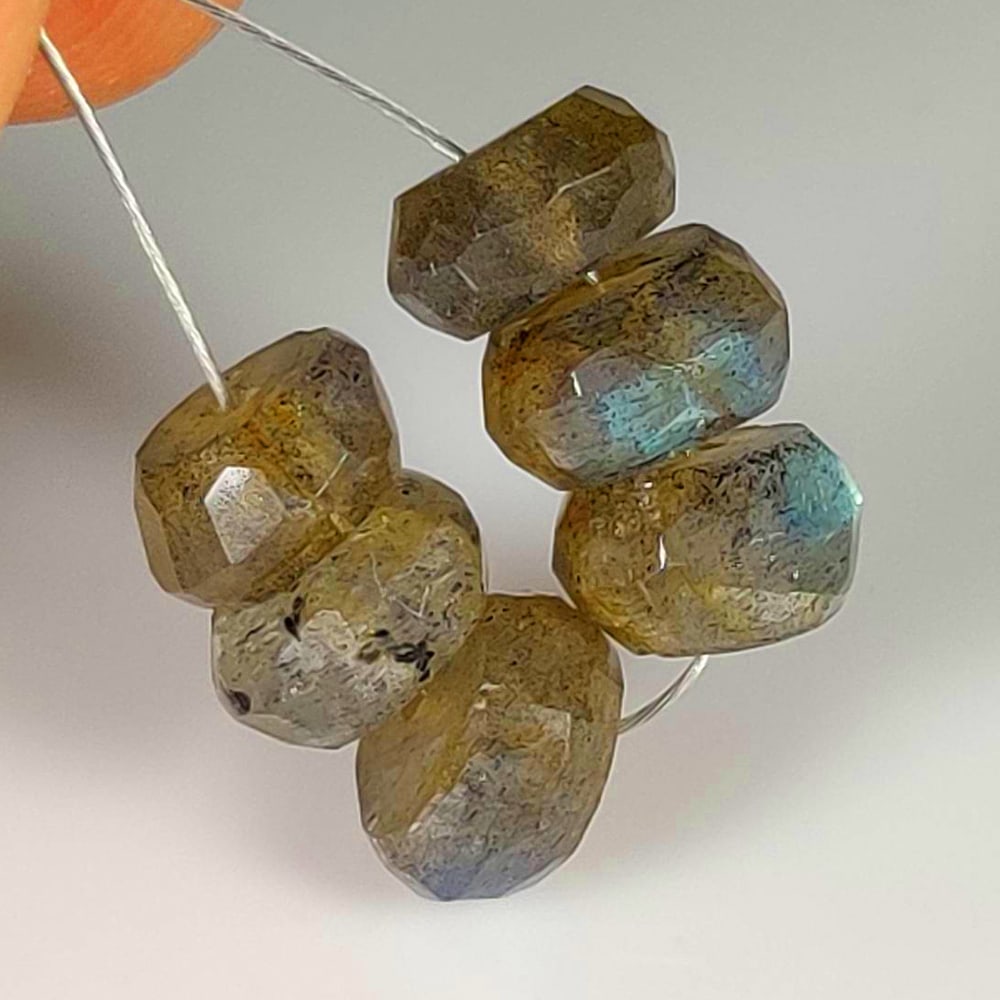 8.60 Ct Natural Labradorite Round Cut Beads: Weight - 8.60 Ct / Size - 6.80 - 7.50 mm / 6 Pc's / Shape - Excellent Round Cut Beads / Clarity - Opaque / Origin - Africa / Treatment - None