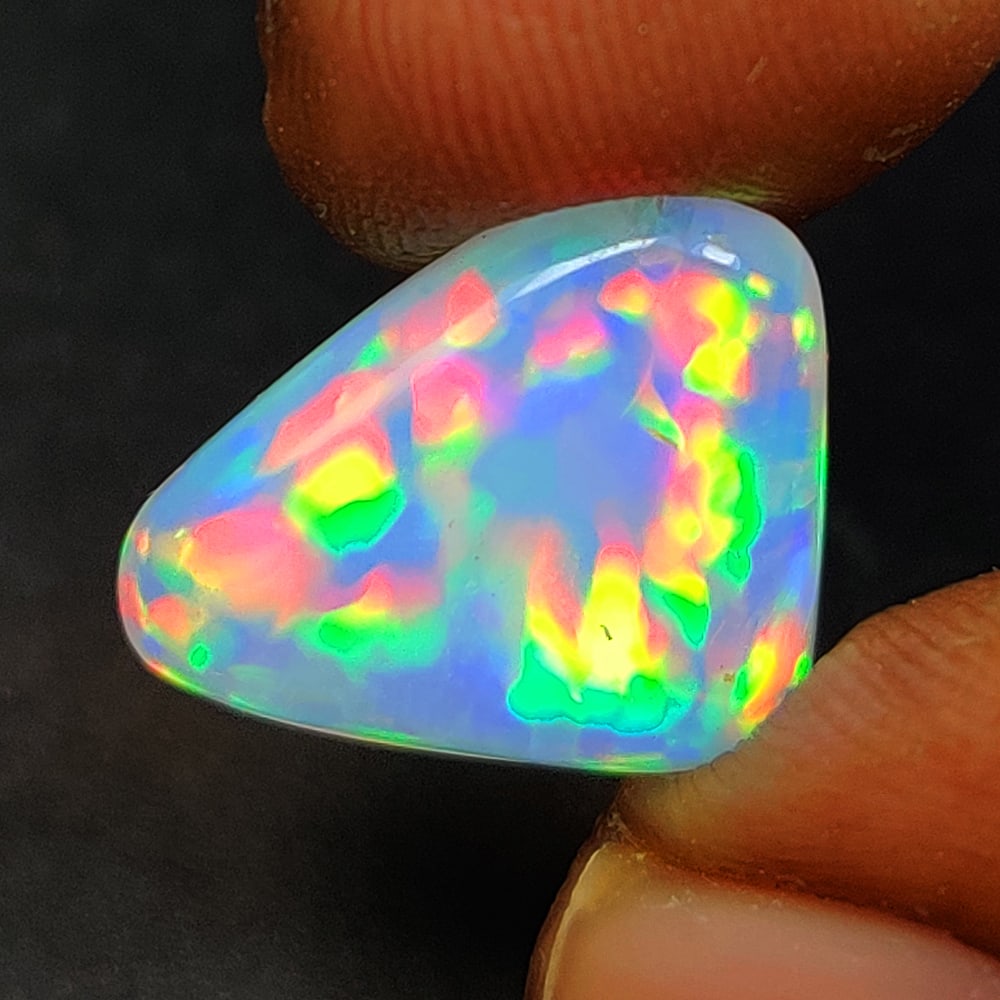 4.48 Ct Natural Multicolor Welo Fire Opal Pear Cab