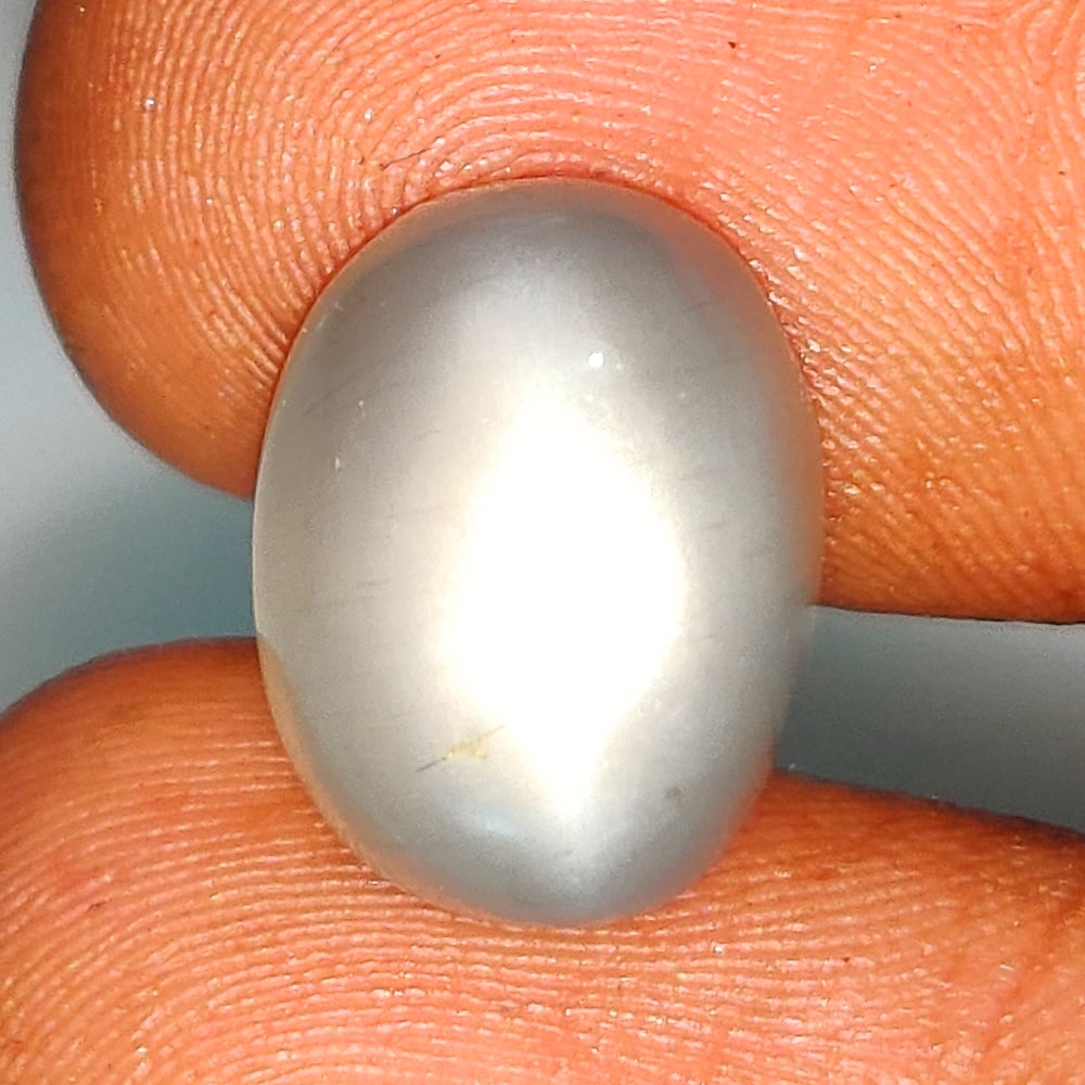 8.00 Ct Natural Moonstone Oval Cab (1 of 2)