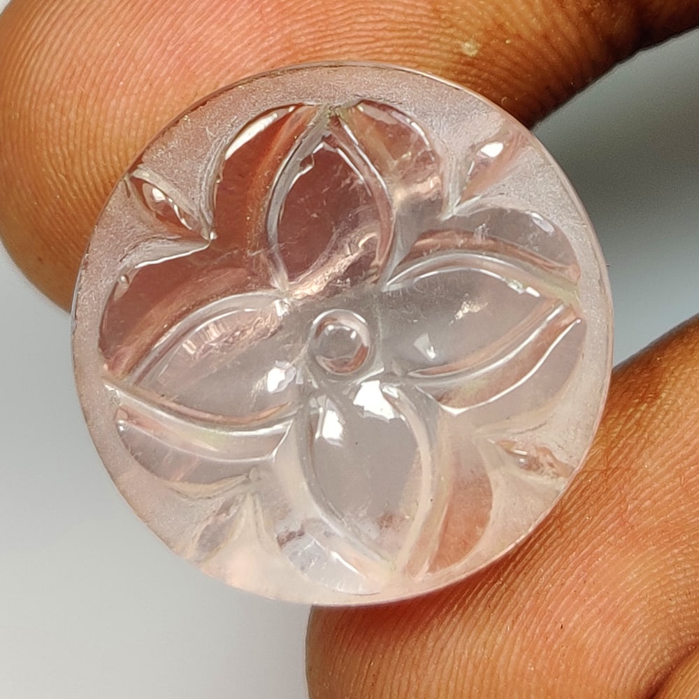 23.31 Ct Natural Rose Quartz Round Fancy Carving: Weight - 23.31 Ct / Dimensions - 20.30 x 20.30 x 6.50 mm / Shape - Fancy Round Carving / Clarity - Semi Transaprent / Origin - Brazil / Treatment - None