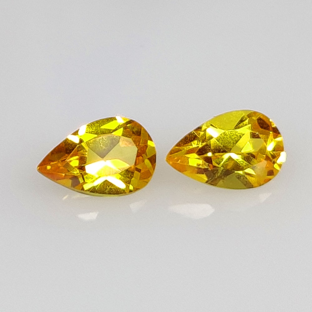 1.11 Ct Natural Yellow Sapphire Pear Cut Pair: Weight - 1.11 Ct / Dimensions- 6.20 x 4.10 x 2.80 mm / 2 Pc's / Shape - pear Cut / Clarity - VS / Origin - Sri Lanka / Treatment - Standard Heated