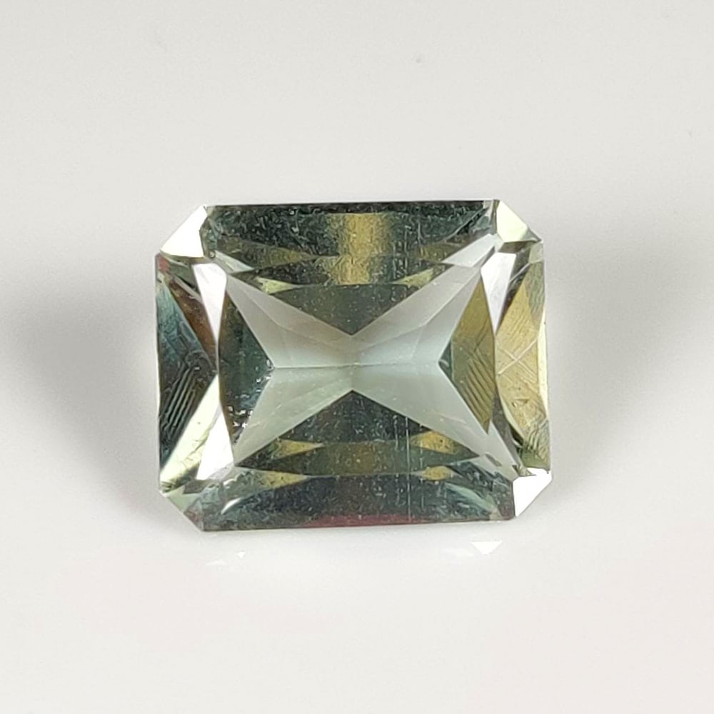 4.47 Ct Natural Green Amethyst Octagon Cut: Weight - 4.47 Ct / Dimensions - 12.00 x 10.00 x 5.80 mm / Shape - Octagon Cut / Color - Green / Clarity - VVS / Origin - Brazil / Treatment - Heated