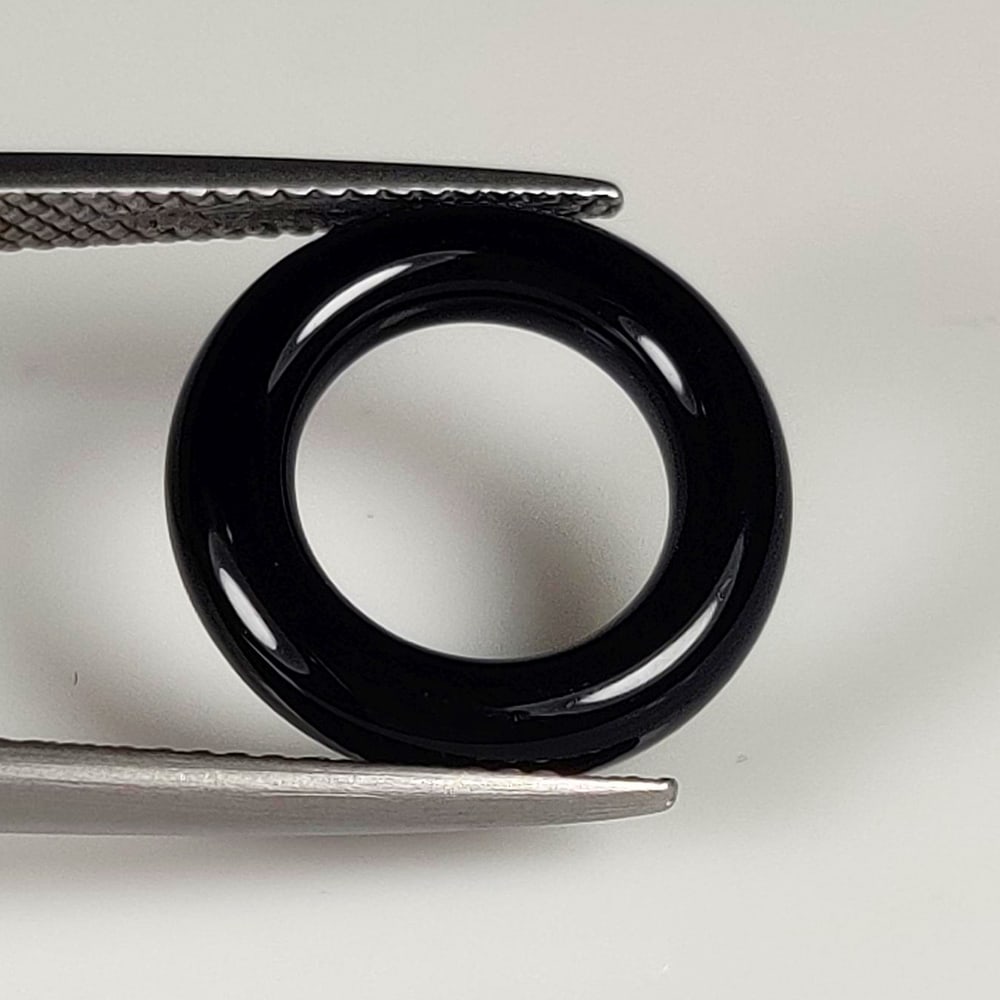 3.65 Ct Natural Black Onyx Round Ring (1 of 2)