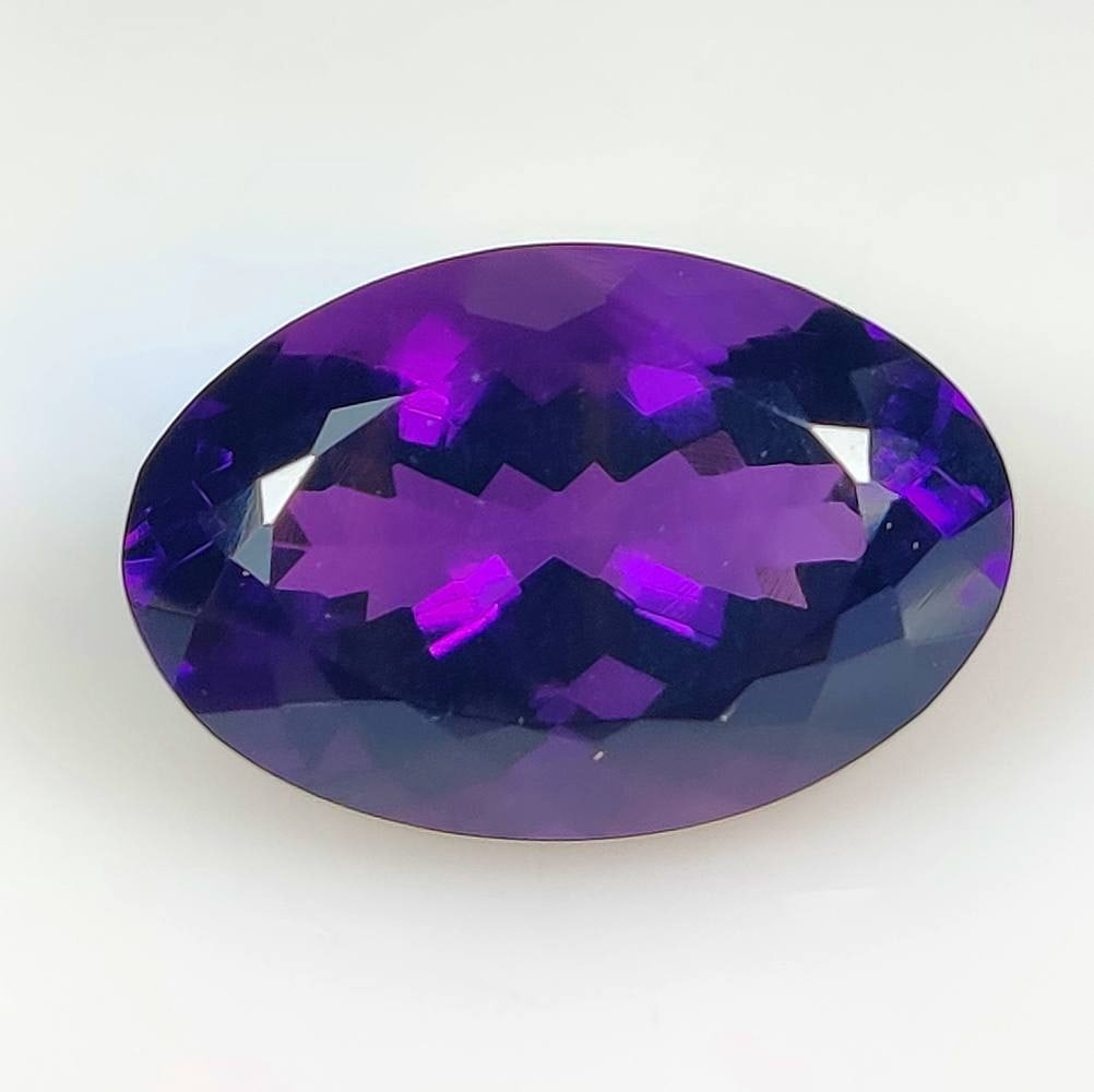 26.08 Ct Natural Purple Amethyst "Showpiece" Oval Cut (1 of 2)