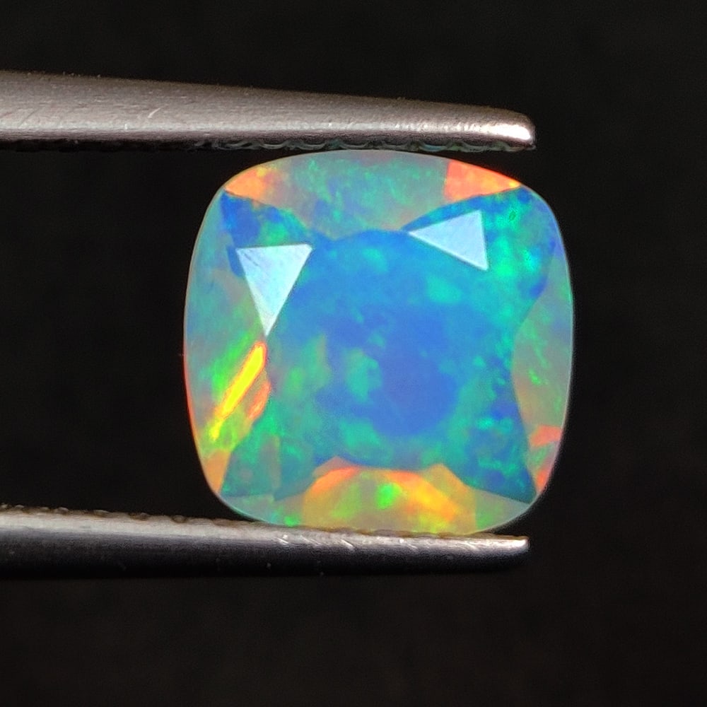 1.17 Ct Natural Multicolor Welo Opal Cushion Cut (1 of 2)