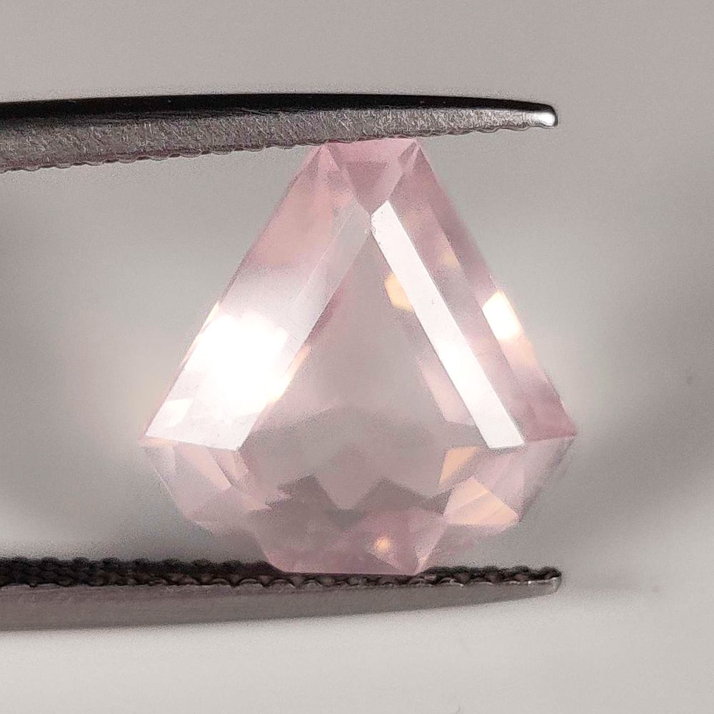 4.30 Ct Natural Rose Quartz Fancy Cut