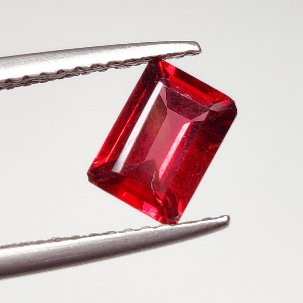 1.25 Ct Natural Almandite Garnet Octagon Cut: Weight - 1.25 Ct / Dimensions - 7.10 x 5.10 x 3.30 mm / Shape - Octagon Cut / Clarity - VVS / Origin - Nigeria / Treatment - None