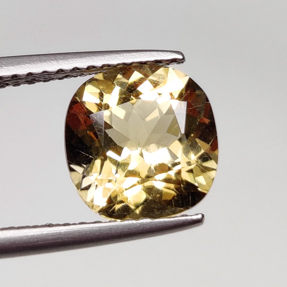 2.31 Ct Natural Scapolite Cushion Cut: Weight - 2.31 Ct / Dimensions - 8.50 x 8.50 x 5.50 mm / Top Class Quality / Cushion Cut / Origin - Brazil / Treatment - None