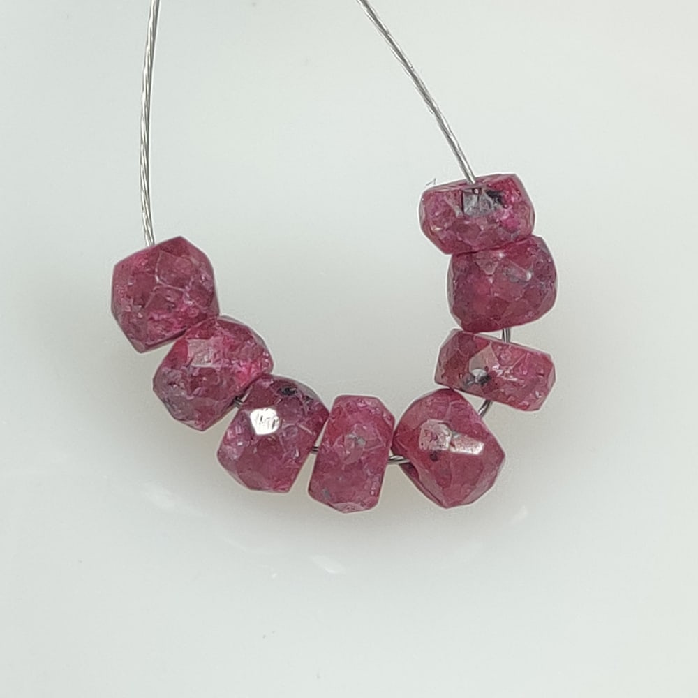 4.86 Ct Natural Red Ruby Round Cut Beads (1 of 2)