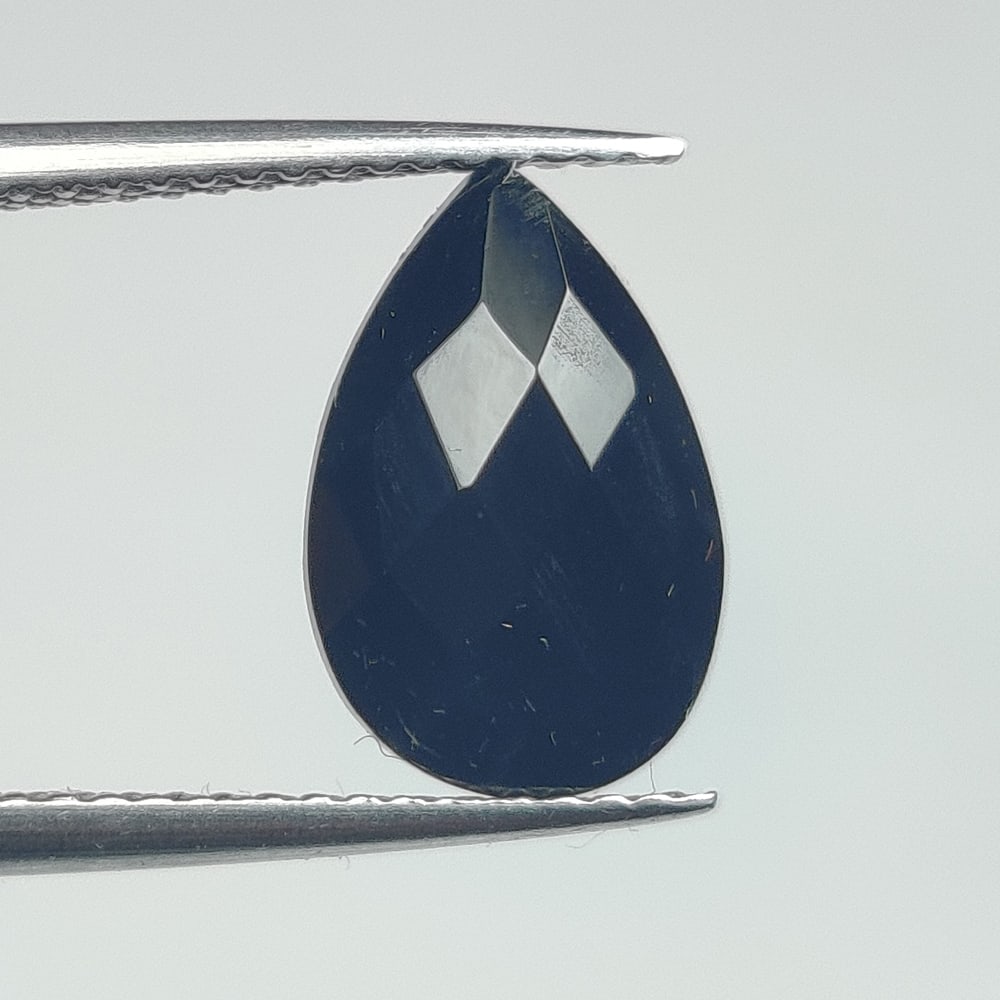 2.37 Ct Natural Black Onyx Pear Cut: Weight - 2.37 Ct / Size - 12.00 x 8.00 x 4.30 mm / Shape - Pear Cut / Color - Black / Clarity - OPaque / Origin - Africa / Treatment - None