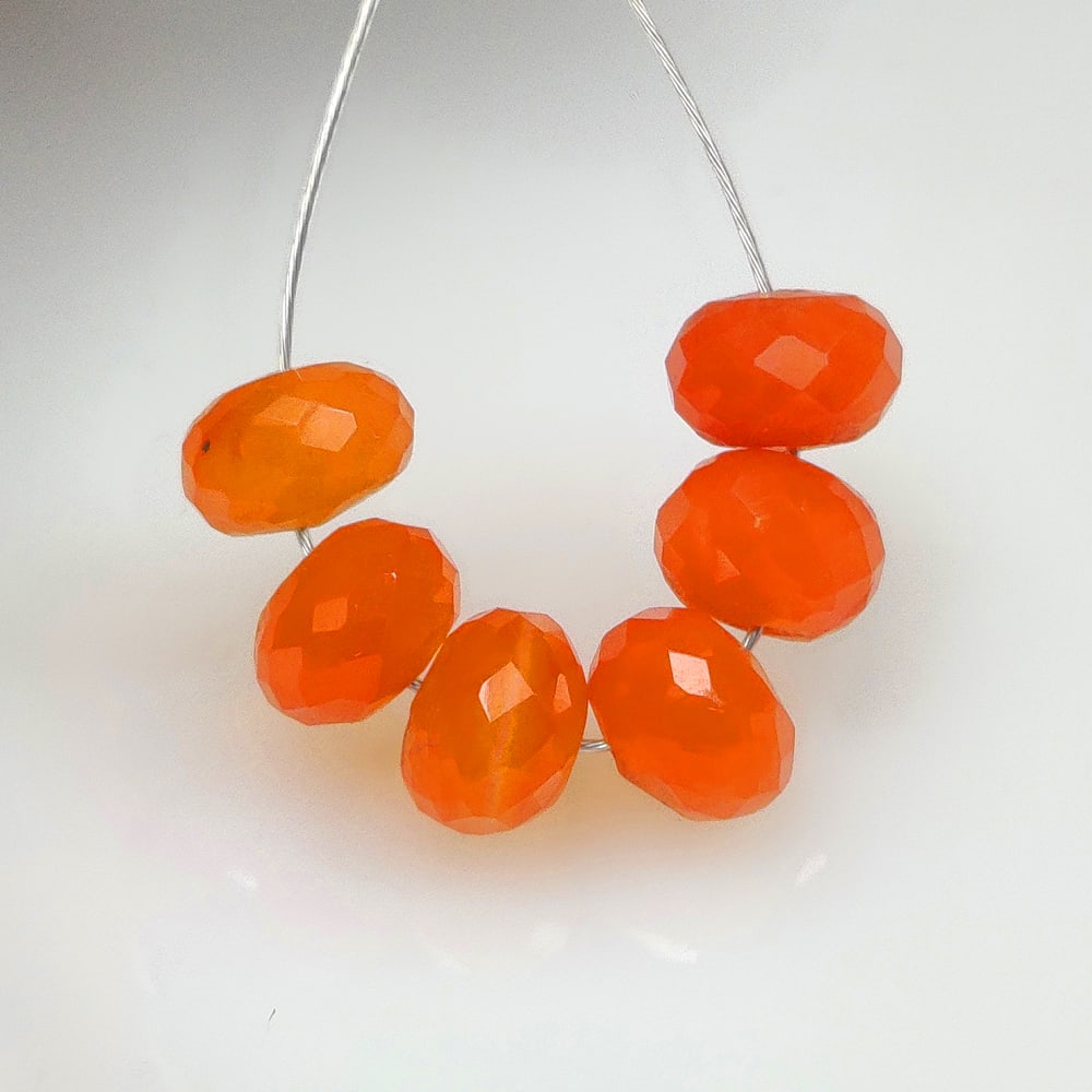 14.17 Ct Natural Orange Carnelian Round Cut Beads: Weight - 14.17 Ct / Dimensions - 7.70 - 8.00 mm / 6 Pc's / Shape & Cut - Round Cut Beads / Transparency - Semi - Opaque / Origin - Brazil