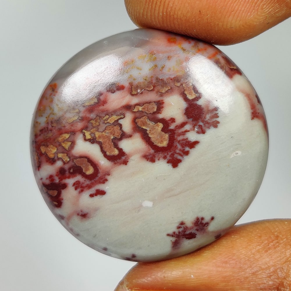 32.75 Ct Natural Jasper Quartz Round Cab: Weight - 32.75 Ct / Size - 26.00 x 26.00 x 5.60 mm / Shape - Round Cab / Clarity - Opaque / Origin - Brazil / Treatment - None