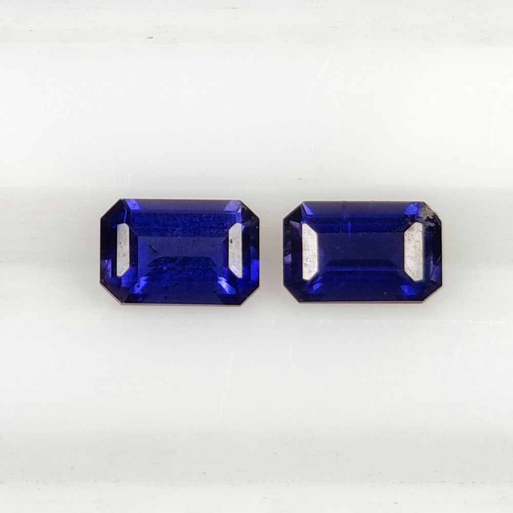 0.93 Ct Natural Deep Violet Iolite Octagon Cut Pair (1 of 2)