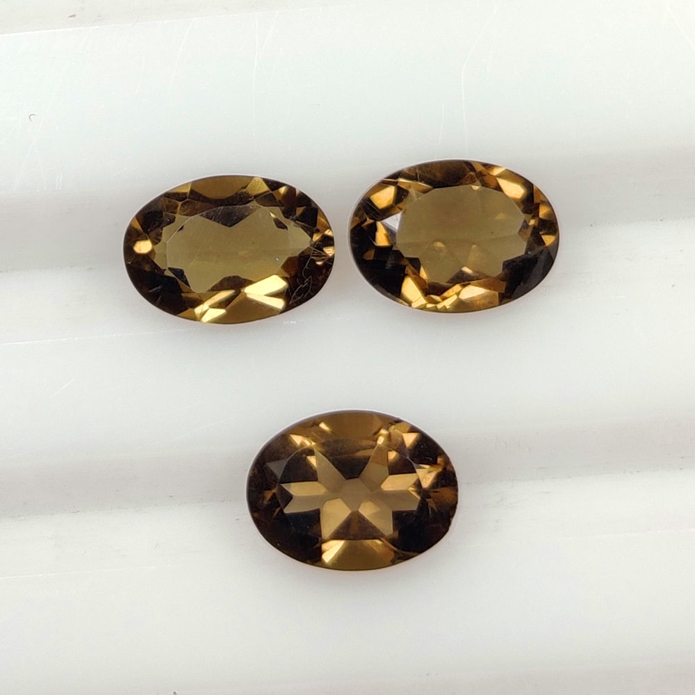 2.19 Ct Natural Choco Smoky Quartz Oval Cut Set: Weight - 2.19 Ct / Size -6.9x5.2 - 7.0x5.1 mm / 3 Pc's / Top Class Quality / OVal Cut / Origin - Norway / Treatment - None