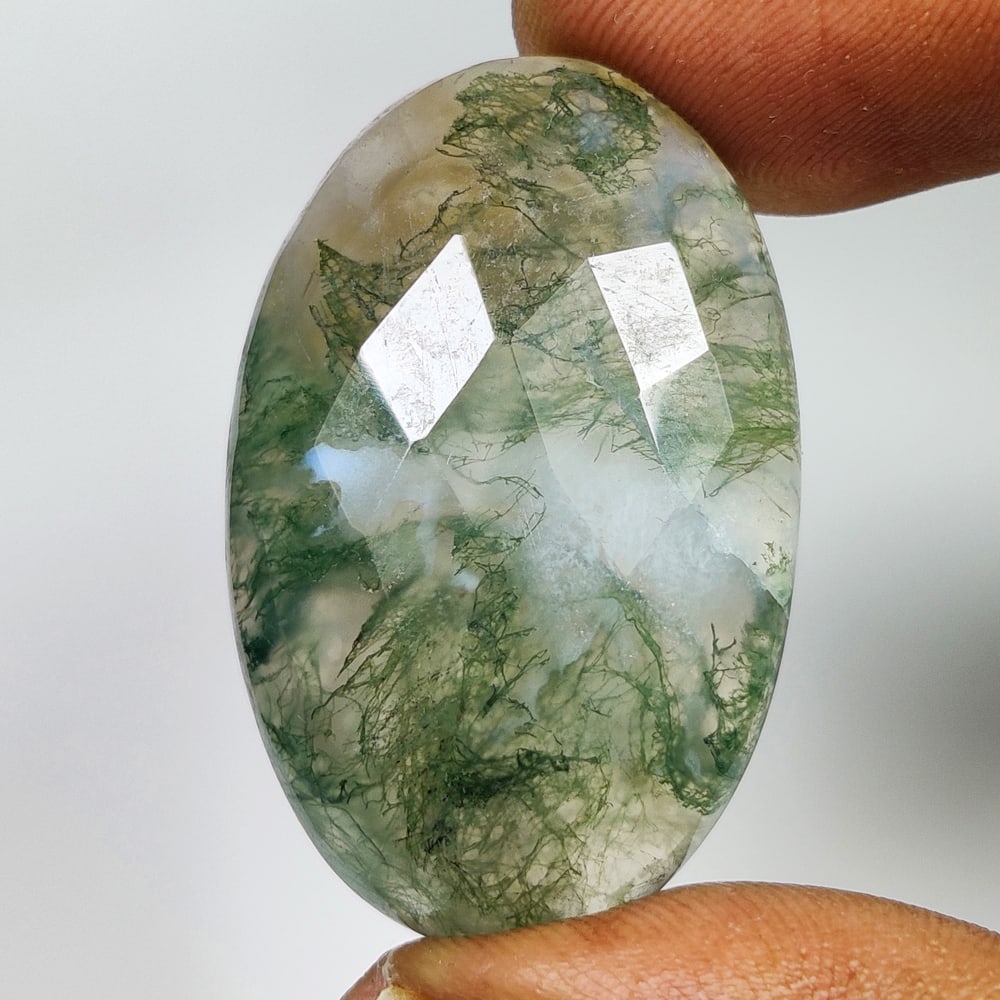 41.13 Ct Natural Moss Agate Oval Cut: Weight - 41.13 Ct / Size -33.00 x 22.00 x 7.30 mm / Shape - Excellent Oval Cut / Clarity - Opaque / Origin - Brazil / Treatment - None