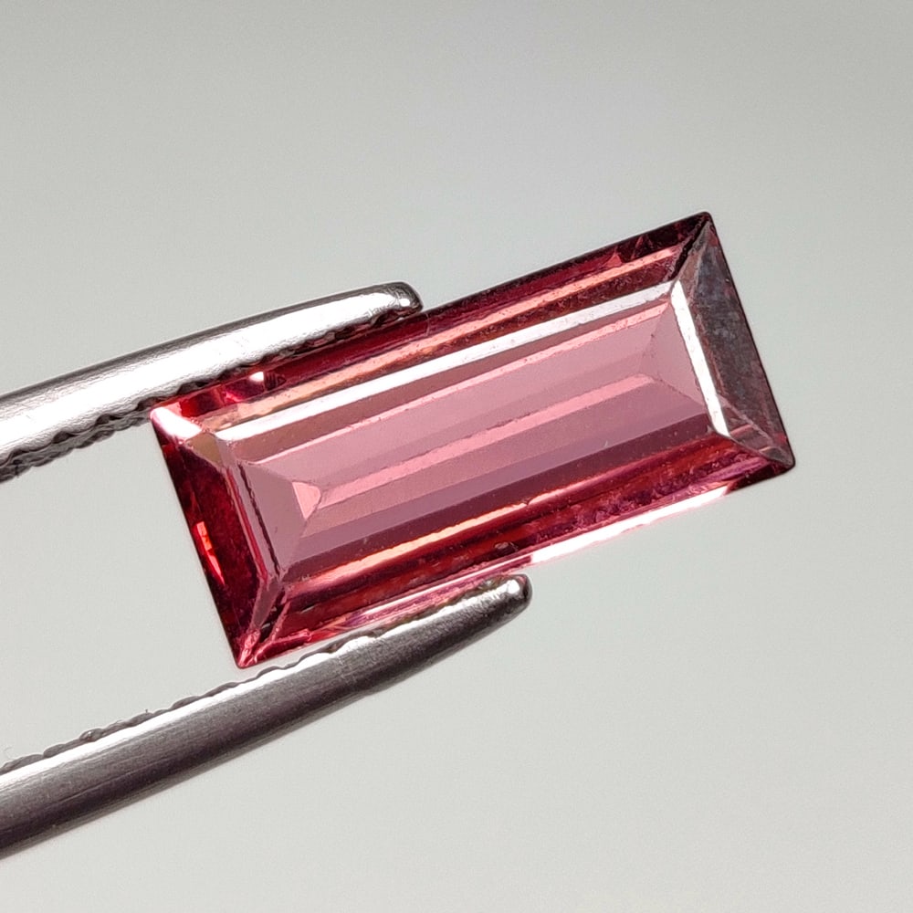 1.53 Ct Natural Pink Tourmaline Rectangle Cut (1 of 2)