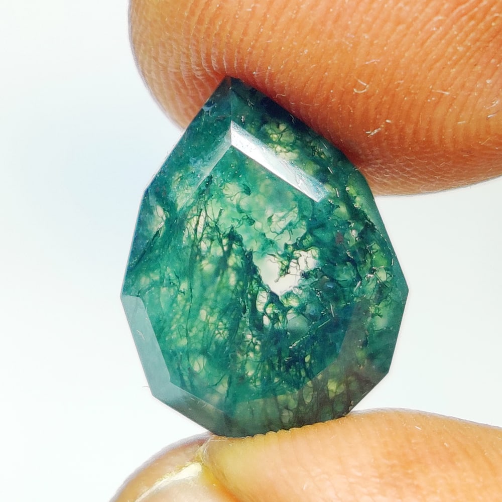 4.12 Ct Natural Moss Agate Pear Cut (1 of 2)