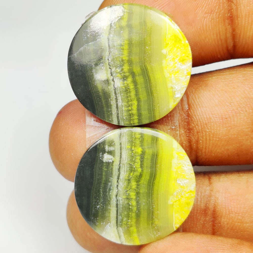 35.57 Ct Natural Bumblebee Jasper Quartz Round Cab: weight - 35.57 Ct / Dimensions - 23.00 x 23.00 x 4.10 mm / Shape - Excellent Round Cab / Origin - Brazil / Treatment - None