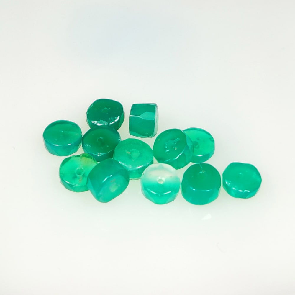 8.18 Ct Natural Green Onyx Round Cut Beads: Weight - 8.18 Ct / Dimensions - 5.30 - 5.60 mm / 12 Pc's / Shape & Cut - Round Cut Beads / Transparency - Semi - Opaque / Origin - Brazil