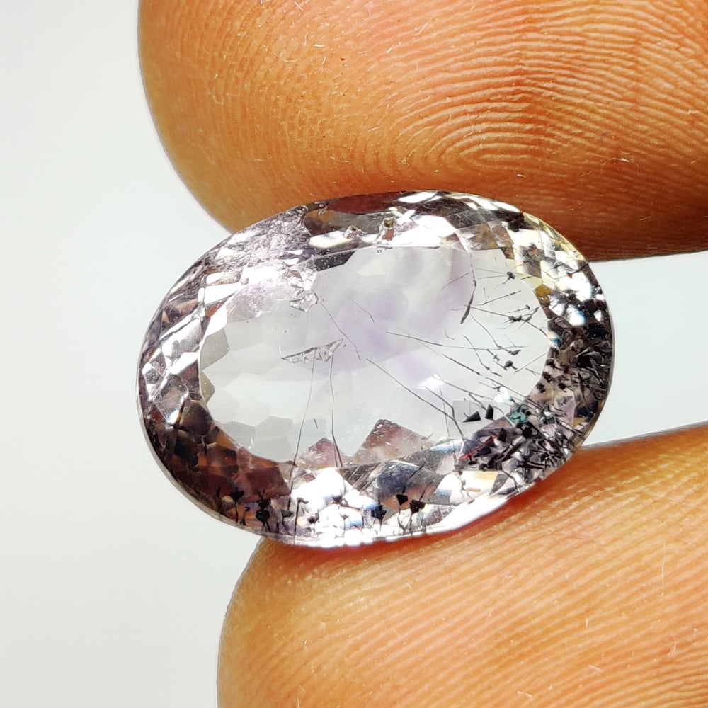 7.15 Ct Natural Rutile Quartz Oval Cut: Weight - 7.15 Ct / Dimensions - 14.90 x 10.80 x 7.20 mm / Shape & Cut - Oval Cab / Transparency - Transaprent / Origin - Norway / Comments - None