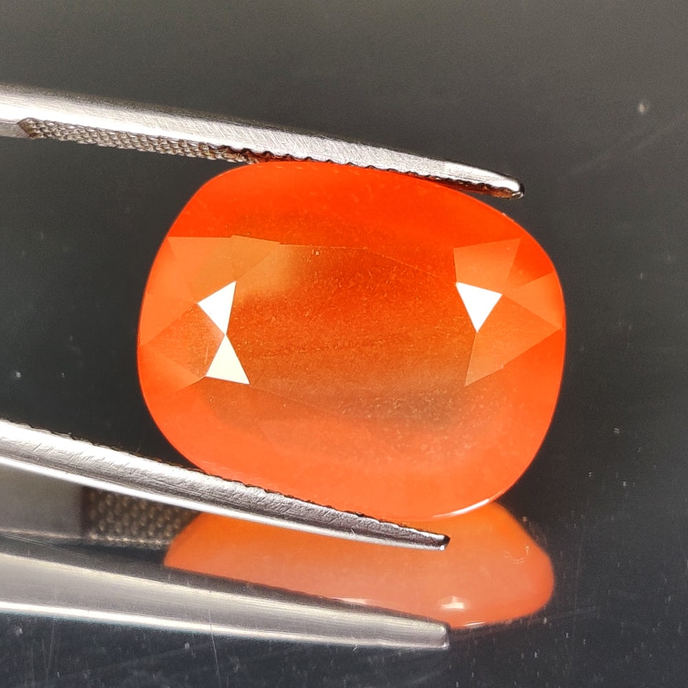 10.78 Ct Natural Orange Carnelian Cushion Cut (1 of 2)