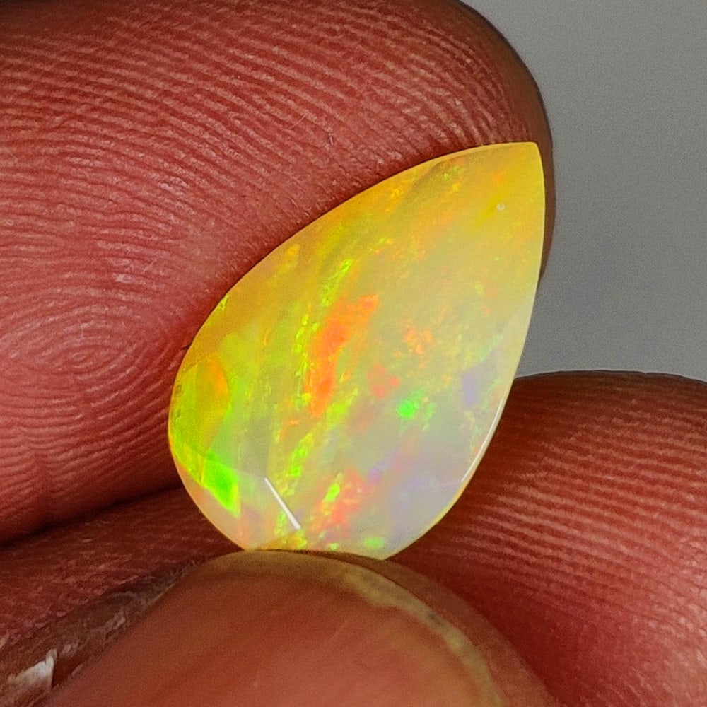 1.96 Ct Natural Multicolor Welo Opal Top Fire Pear Cut (1 of 3)