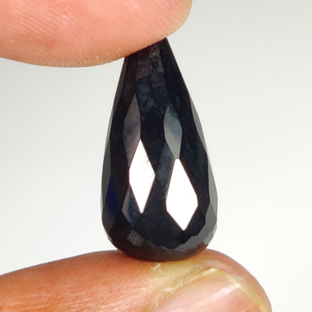 11.83 Ct Natural Black Onyx Pear Drop (1 of 2)