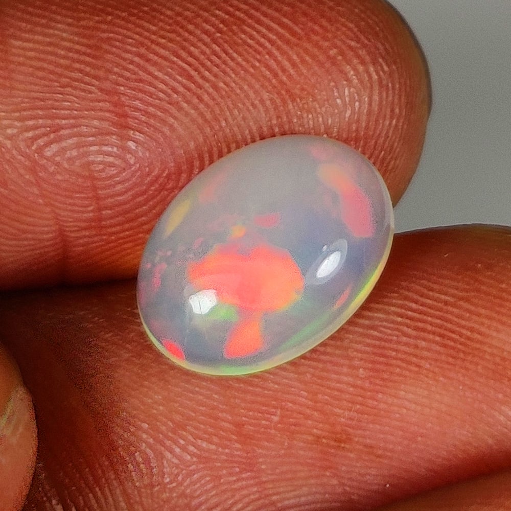 1.77 Ct Natural Multicolor Welo Opal Top Fire Oval Cab (1 of 2)