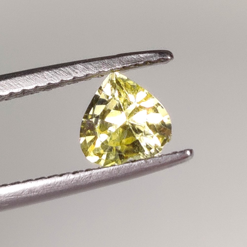 0.81 Ct Natural Yellow Sapphire Pear cut: Weight - 0.81 Ct / Size- 6.00 x 5.90 x 3.30 mm / Shape - Pear Cut / Clarity - SI / Origin - Sri Lanka / Treatment - Standard Heated