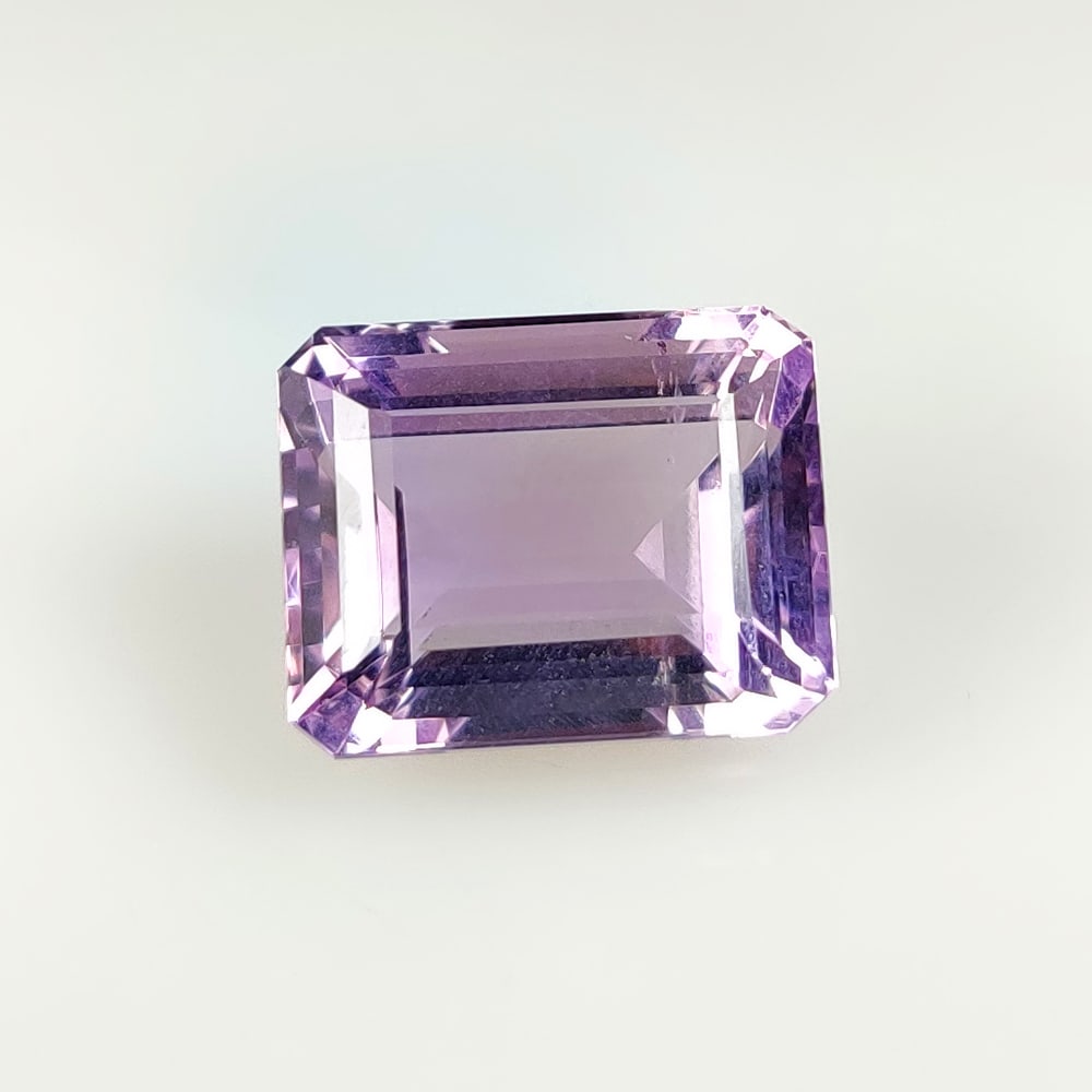 12.84 Ct Natural Purple Amethyst Octagon Cut (1 of 3)