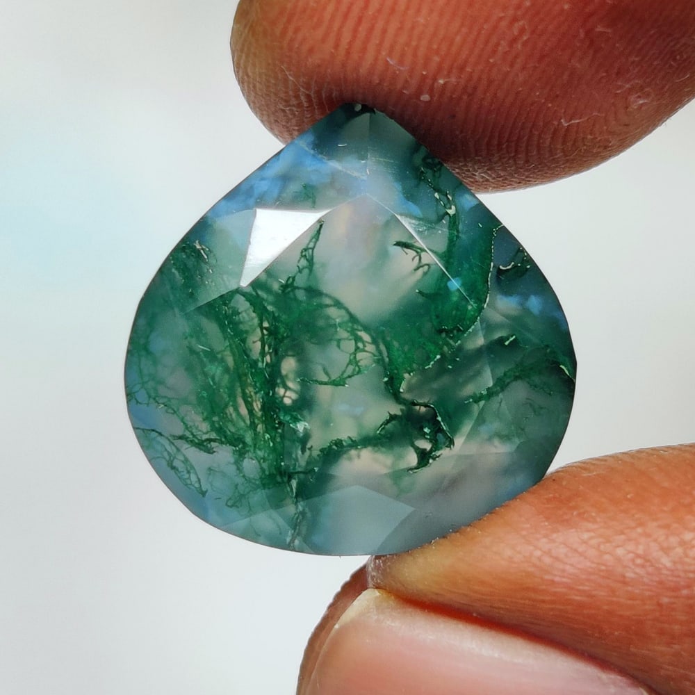 13.68 Ct Natural Moss Agate Pear Cut (1 of 2)
