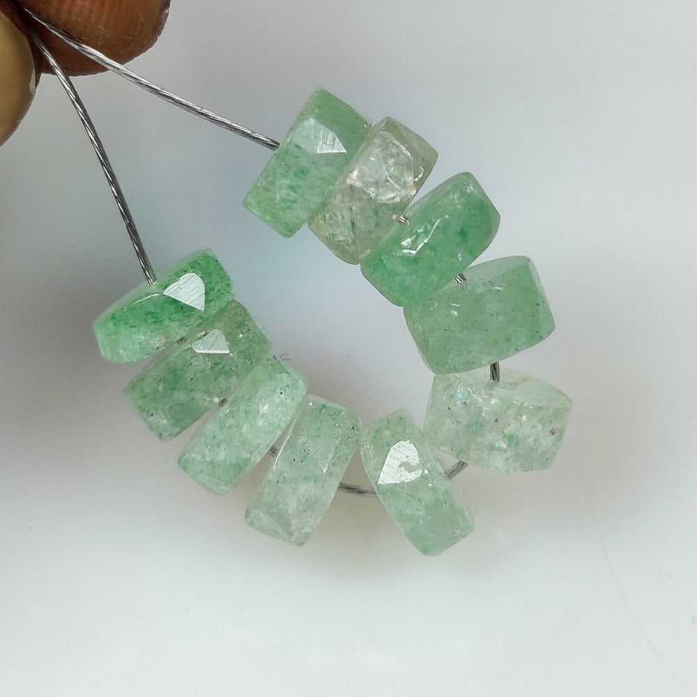 13.92 Ct Natural Green Aventurine Round Beads (1 of 2)