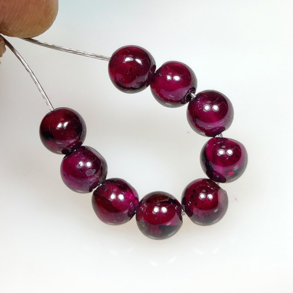 10.34 Ct Natural Almandite Garnet Round Ball Beads (1 of 2)