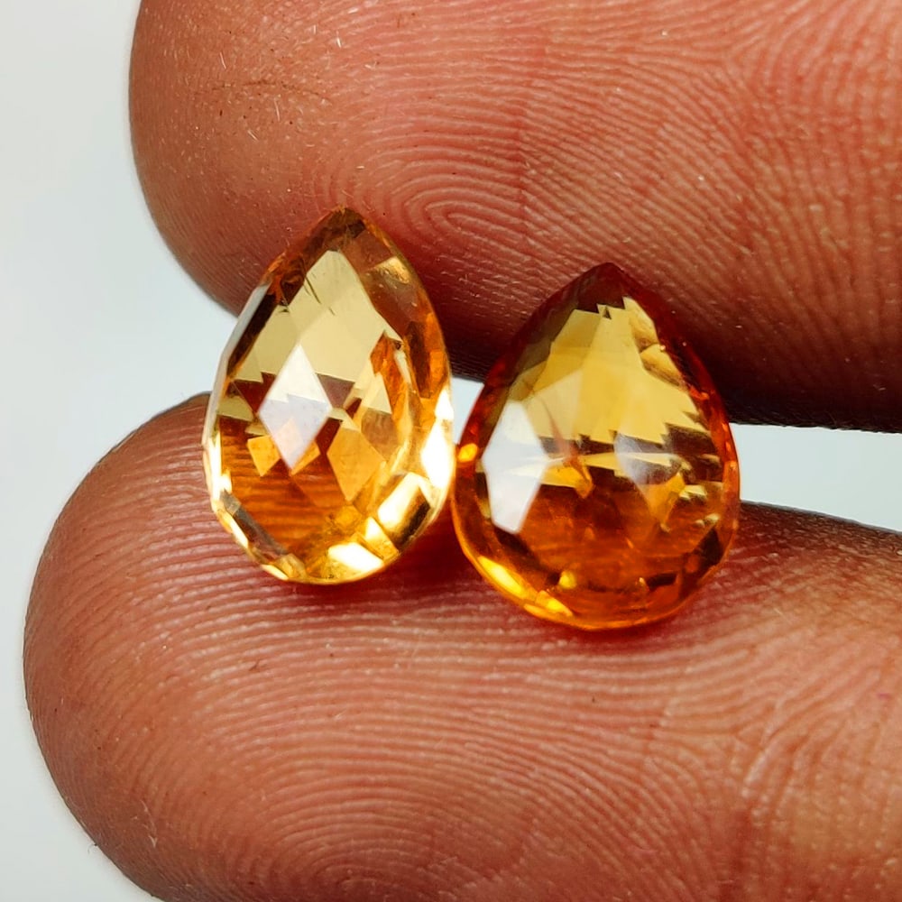 3.83 Ct Natural Yellow Citrine Pear Cut Pair (1 of 2)