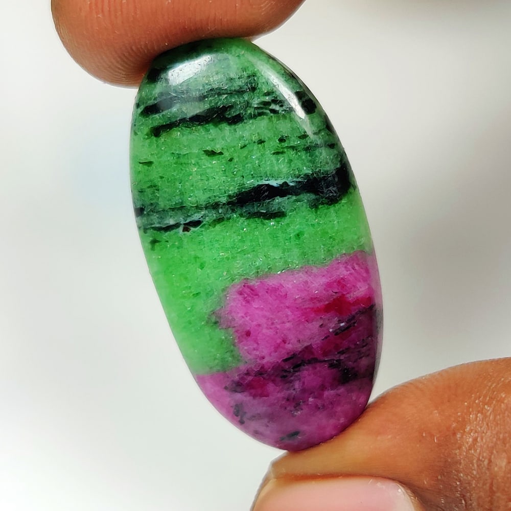 31.65 Ct Natural Ruby-Zoisite Oval Cab (1 of 2)