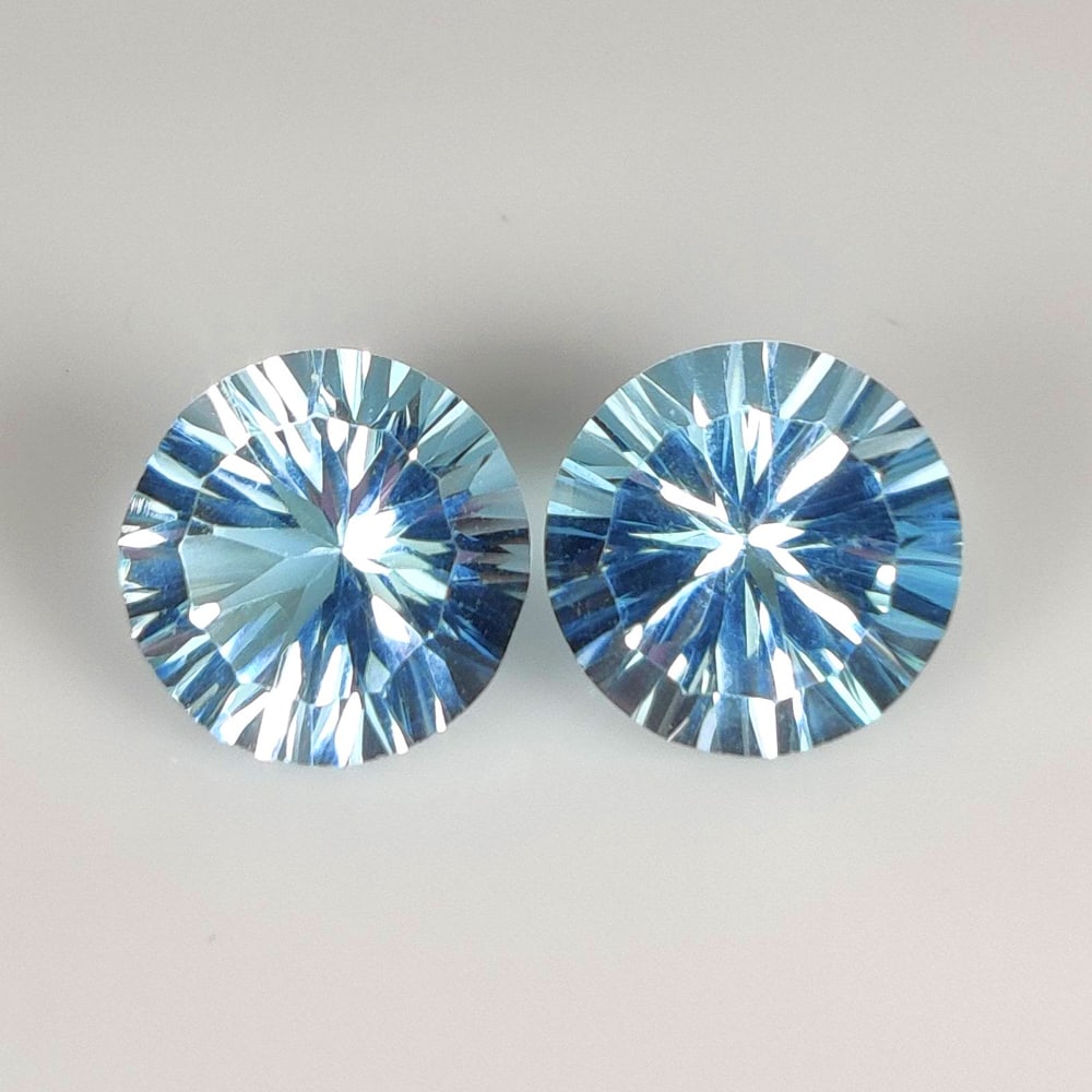 8.46 Ct Natural Blue Topaz Excellent Round Cut Pair (1 of 2)