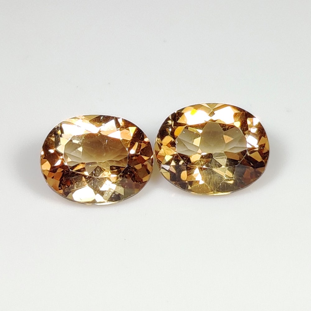 8.08 Ct Natural Champagne Topaz Oval Cut Pair (1 of 2)