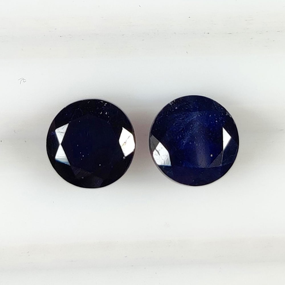 4.20 Ct Natural Blue Sapphire Round Cut Pair: Weight - 4.20 Ct / Dimensions- 7.00 x 7.00 x 4.00 mm / 2 Pc's / Shape - Round Cut / Clarity - Opaque / Origin - Sri Lanka / Treatment - Diffused