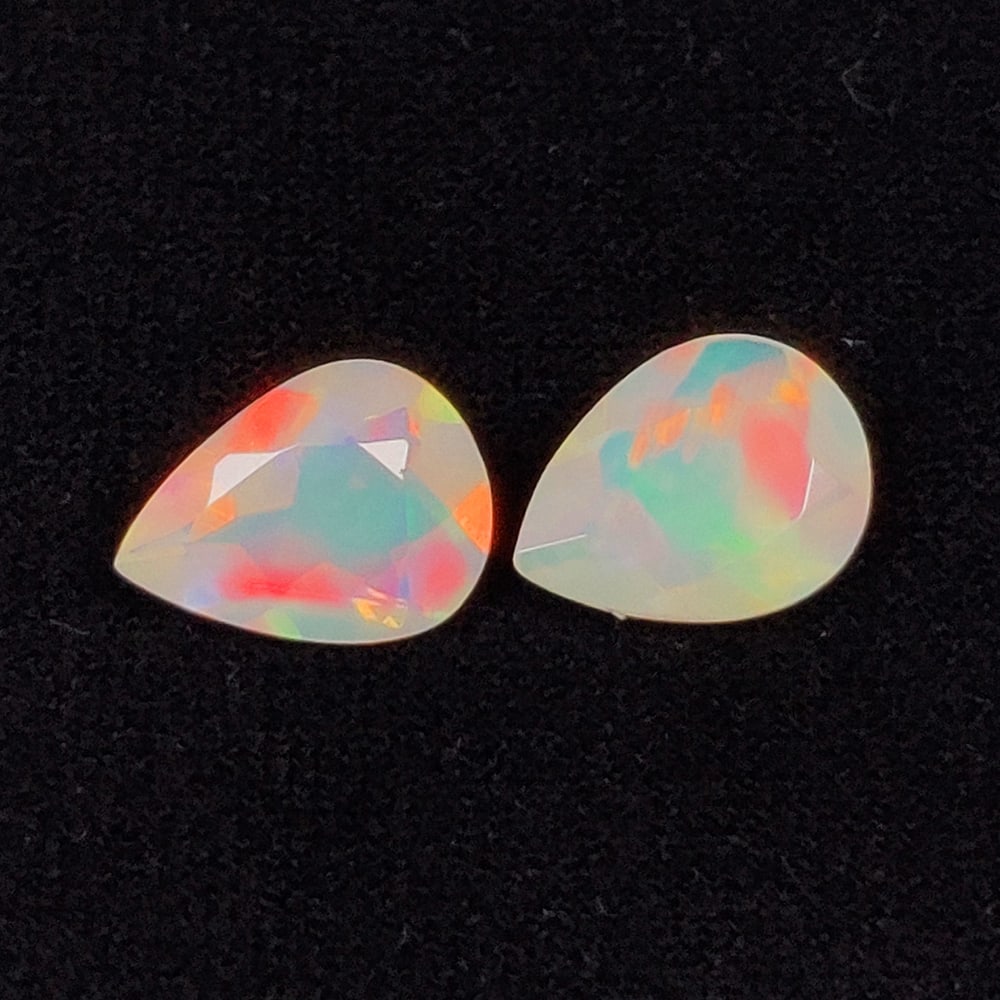 1.40 Ct Natural Multicolor Welo Opal Top Fire Pear Cut Pair (1 of 2)