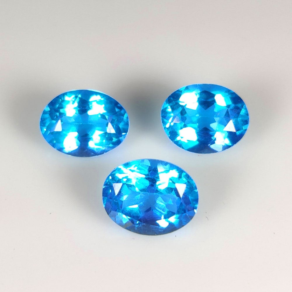 10.15 Ct Natural Blue Topaz OVal Cut Set (1 of 2)