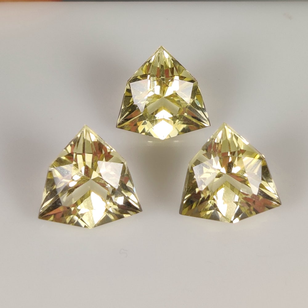 9.15 Ct Natural Scapolite Fancy Trillion Cut Set: Weight - 9.15 Ct / Dimensions - 10.0x10.0 - 10.1x10.1 mm / 3 Pc's / Top Class Quality / Fancy Trillion Cut / Origin - Brazil / Treatment - None