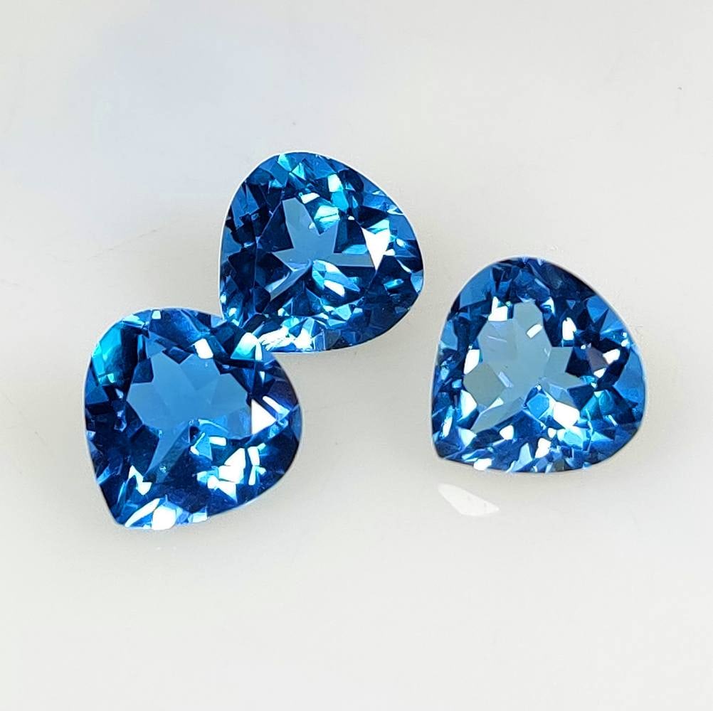 8.79 Ct Natural London Blue Topaz Top Luster Pear Cut Pair (1 of 2)