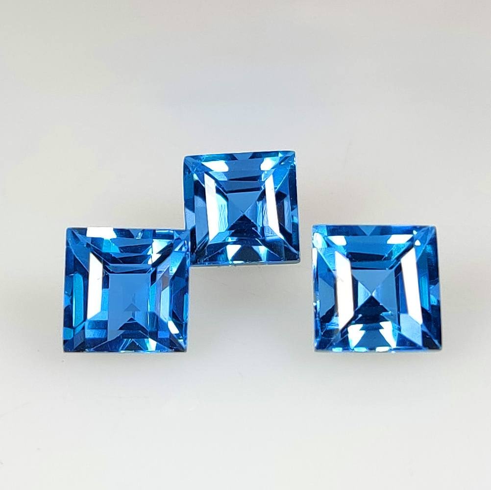 8.50 Ct Natural London Blue Topaz Square Cut Set (1 of 2)