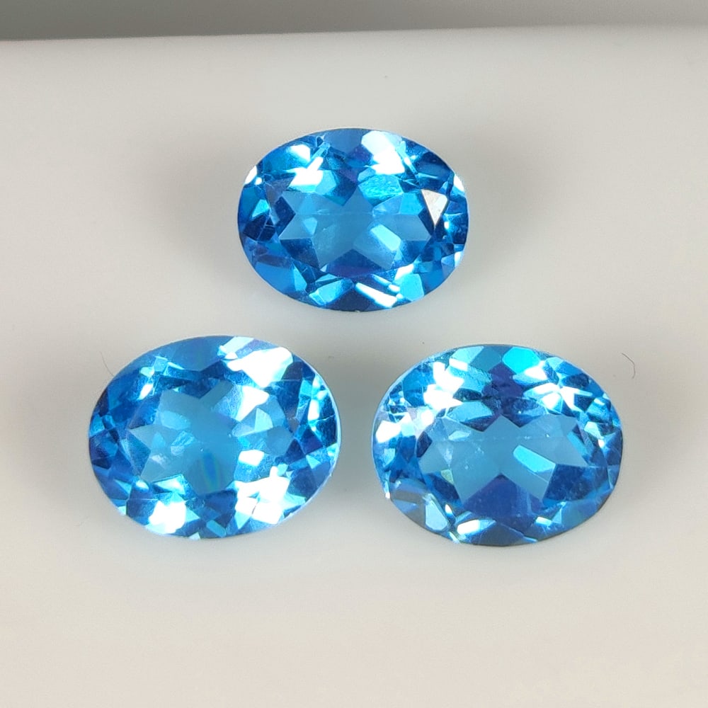 10.00 Ct Natural Blue Topaz OVal Cut Set (1 of 2)